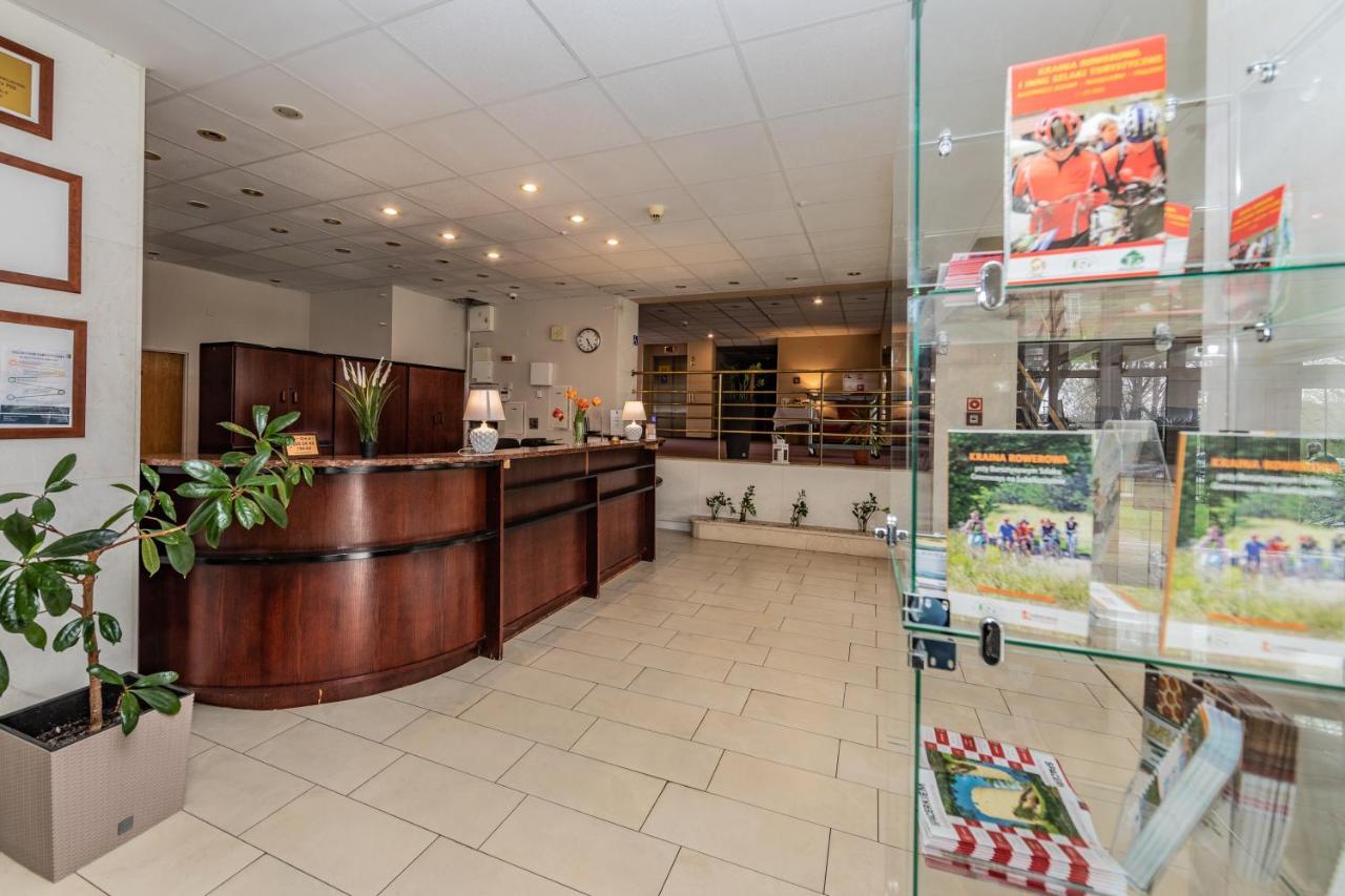 Hotel Sybilla Pulawy Luaran gambar