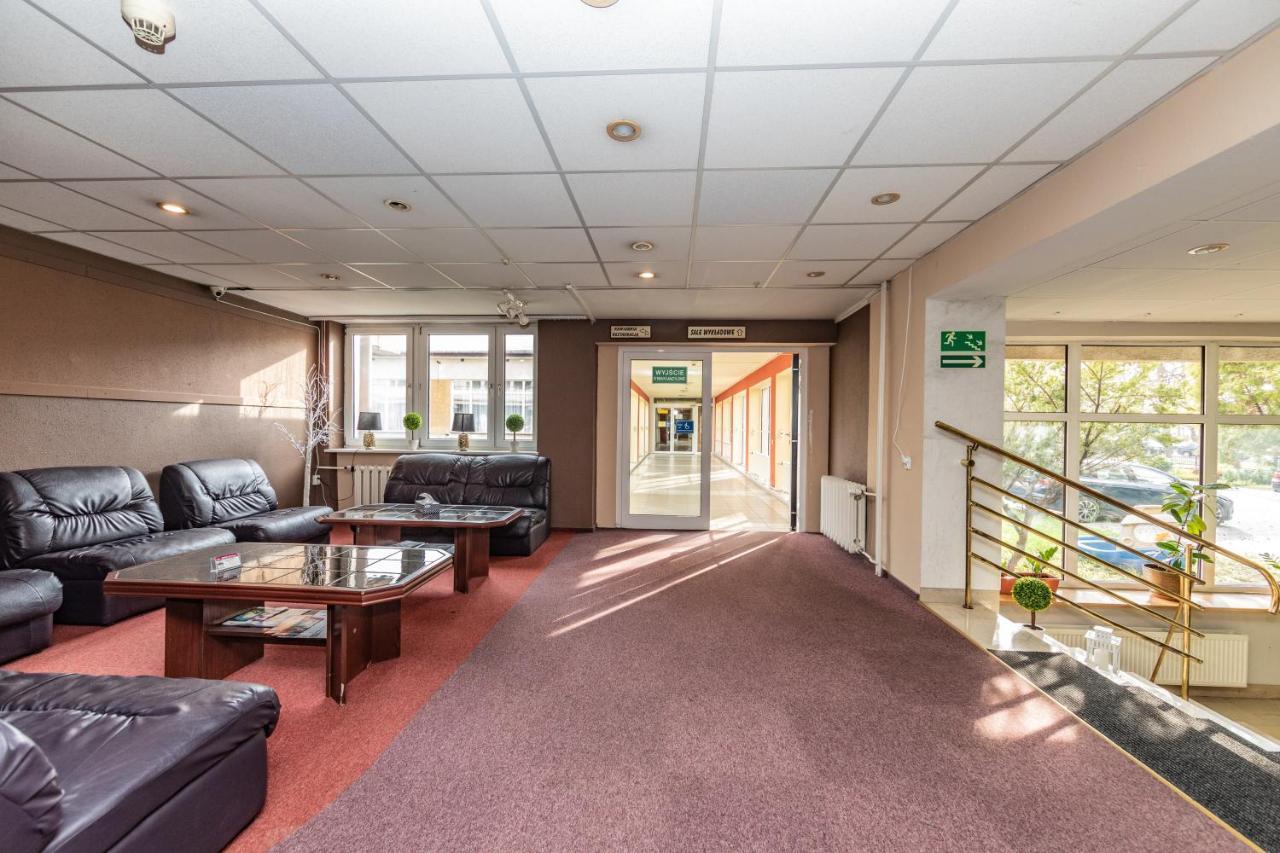 Hotel Sybilla Pulawy Luaran gambar
