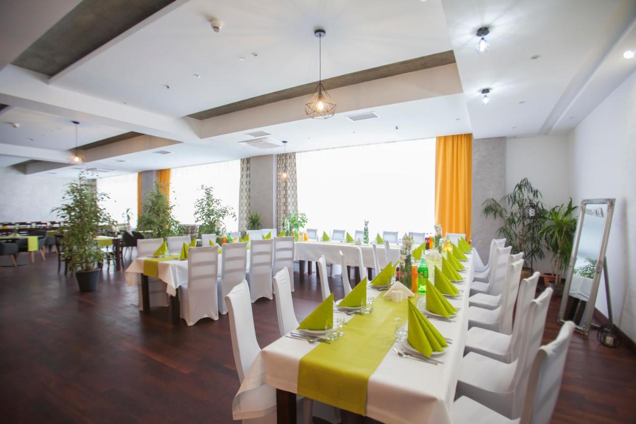Hotel Sybilla Pulawy Luaran gambar